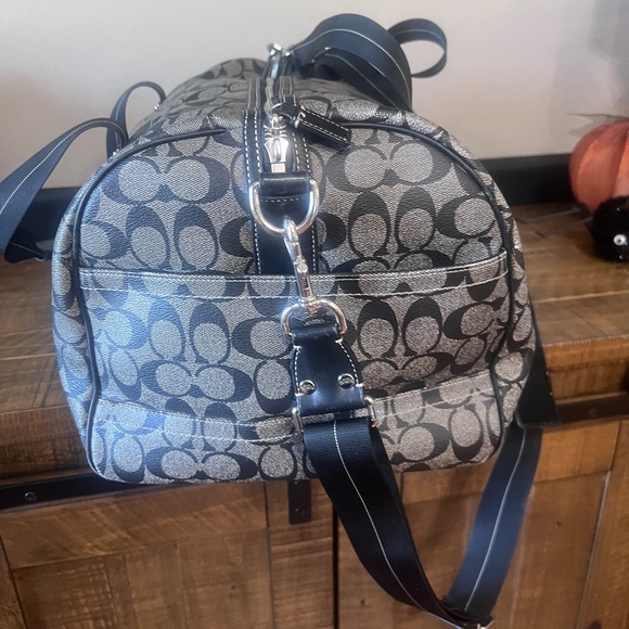 Coach Signature Coated Canvas Heritage Stripe Duffle Bag - Picture 6 of 8